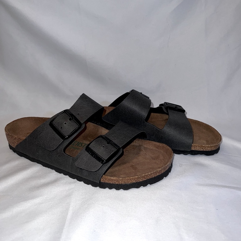 BIRKENSTOCK ARIZONA VEGAN BIRKO-FLOR BIRKIBUC
Size 40 W9/M7